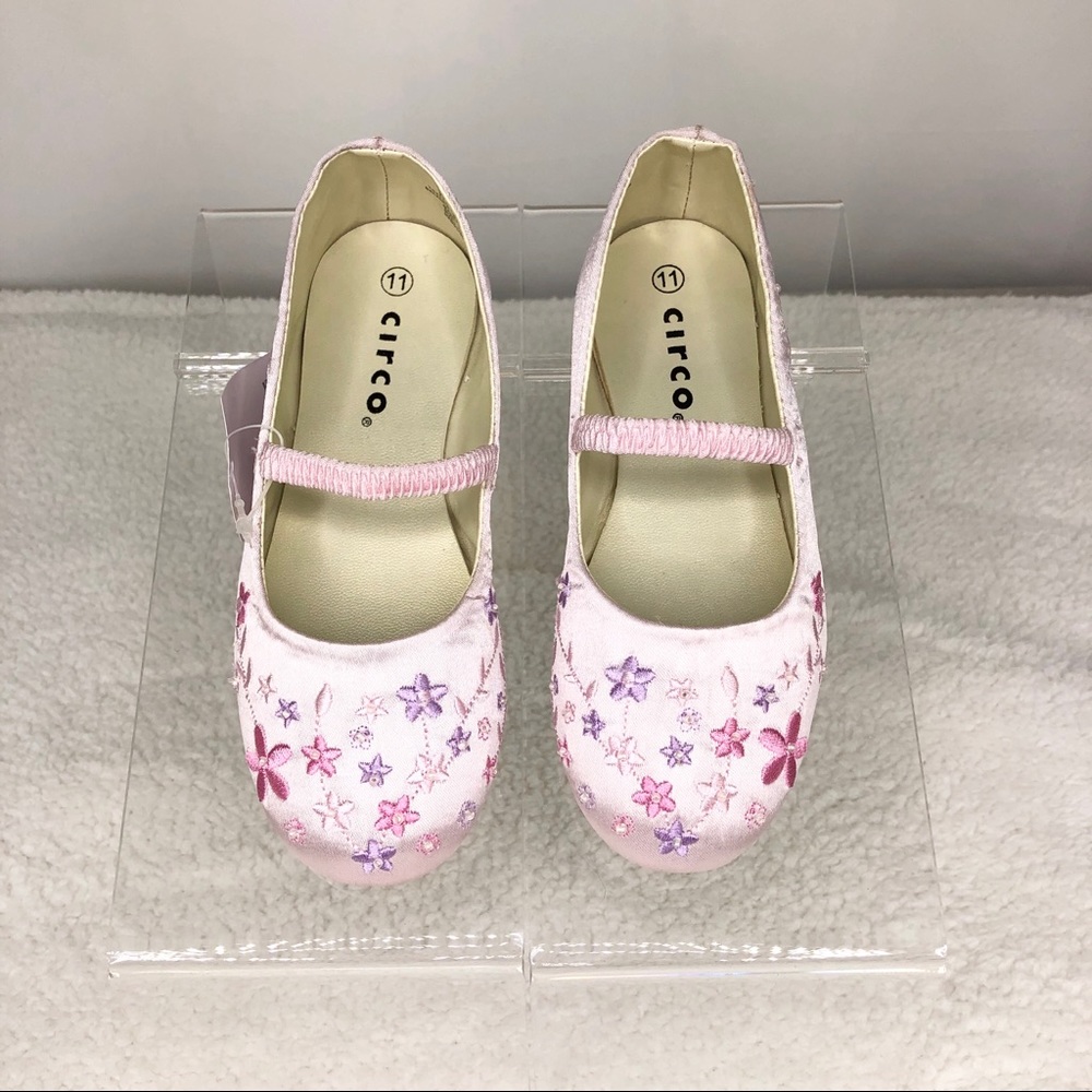 Circo Pink Embroidered Ballet Flats Size 11 NWT